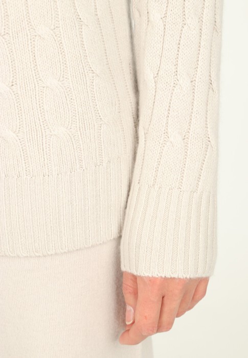 Продукция для женщин фото