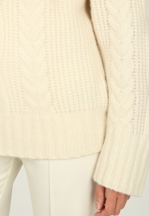 Продукция для женщин фото