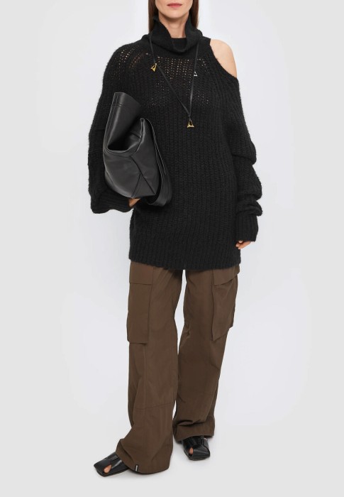 свитер  из америки вид сбоку