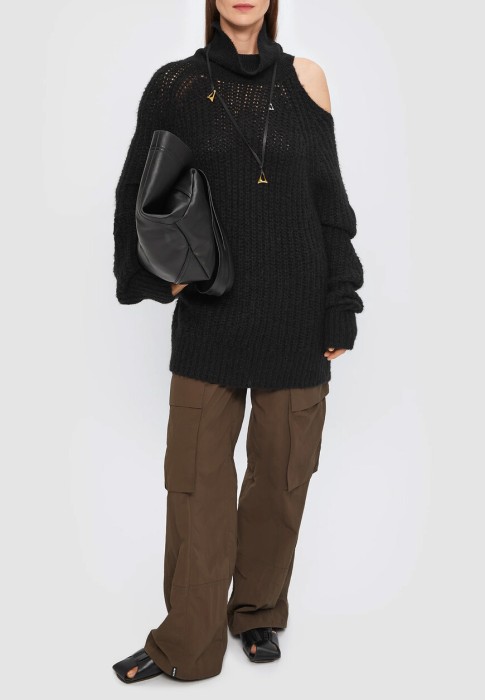 свитер  по цене 51900 руб вид справа