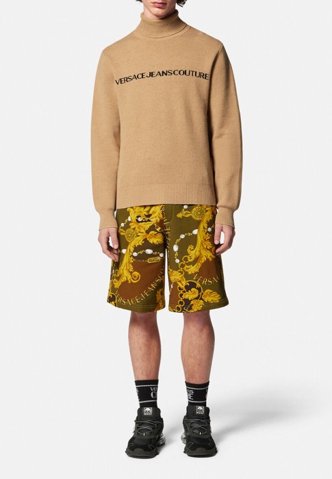 свитер  от бренда versace jeans couture вид слева