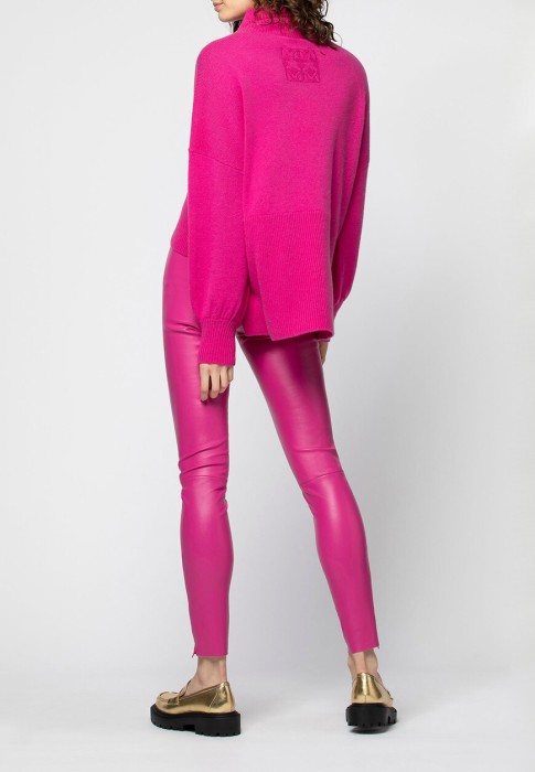 свитер  из италии вид сбоку