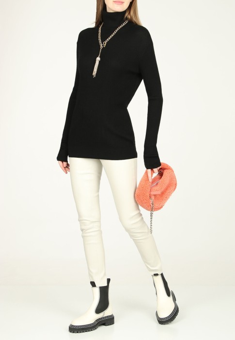 свитер  из италии вид сбоку