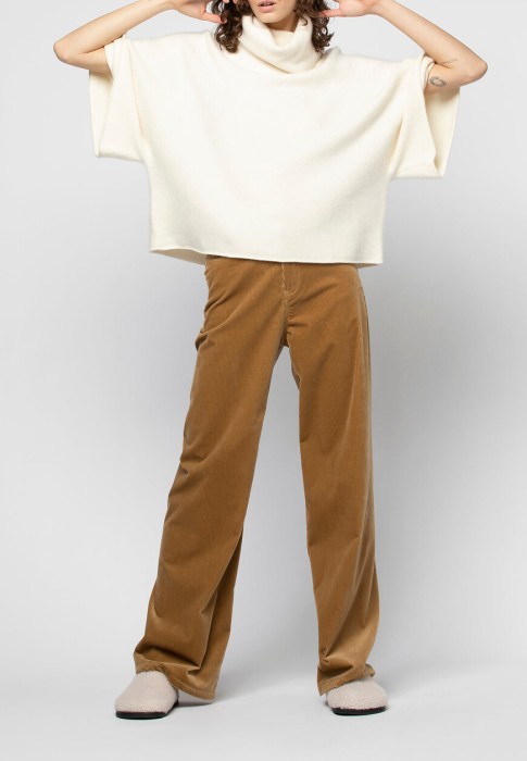 свитер  от бренда max&moi вид слева