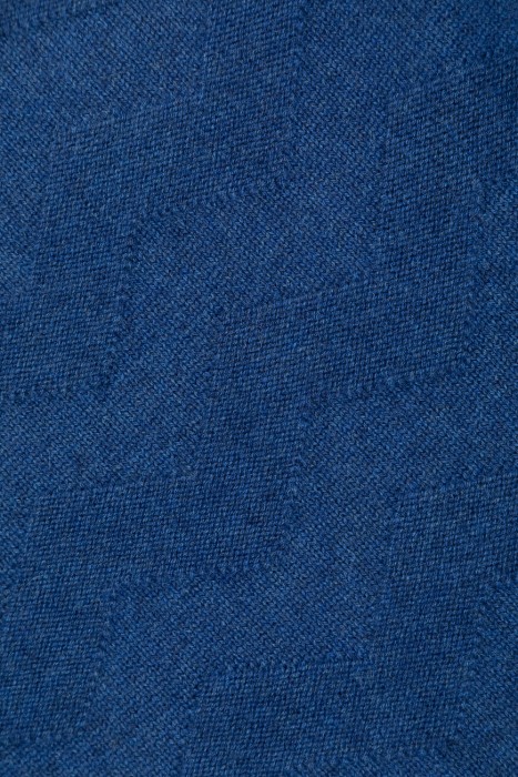 свитер  из кашемира спереди