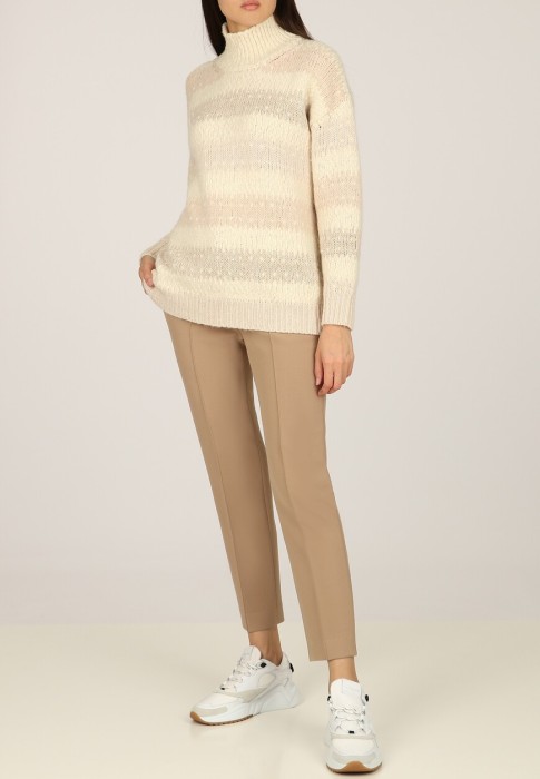 свитер  от бренда peserico вид слева