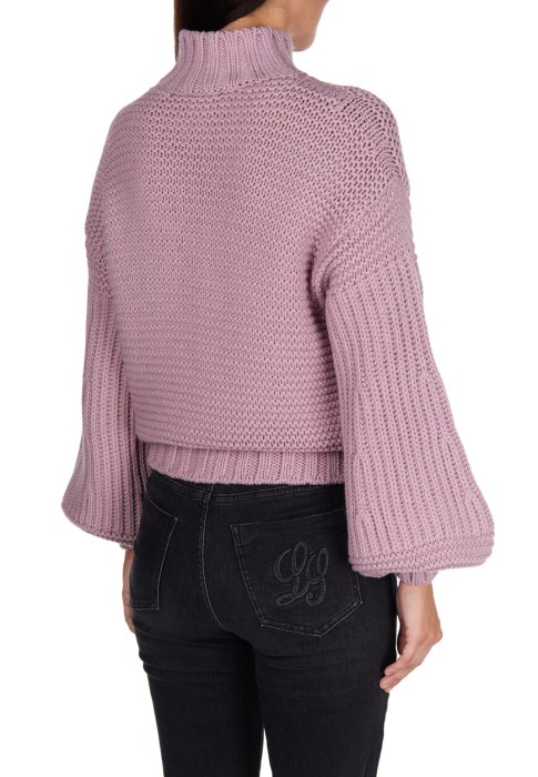 Продукция для женщин фото