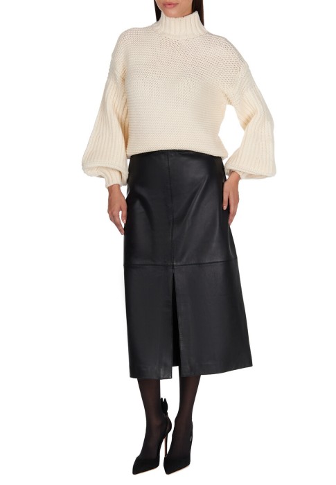 свитер  из италии вид сбоку