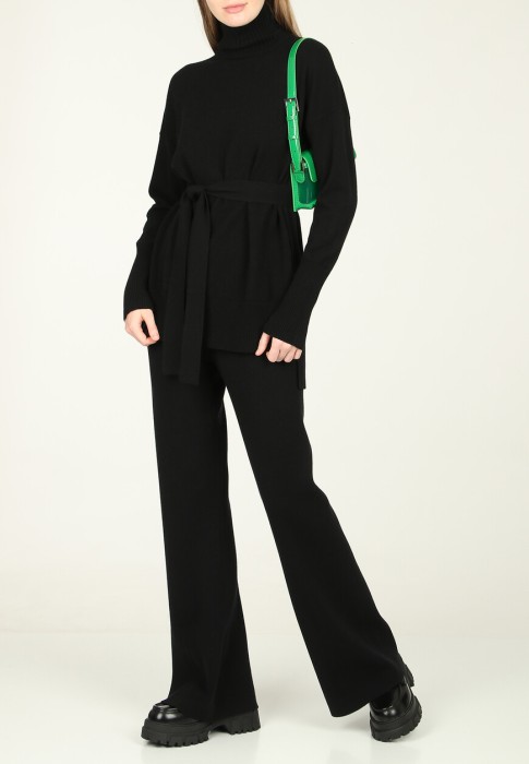 свитер  по цене 60130 руб вид справа