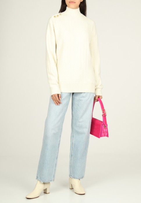 свитер  по цене 48440 руб вид справа