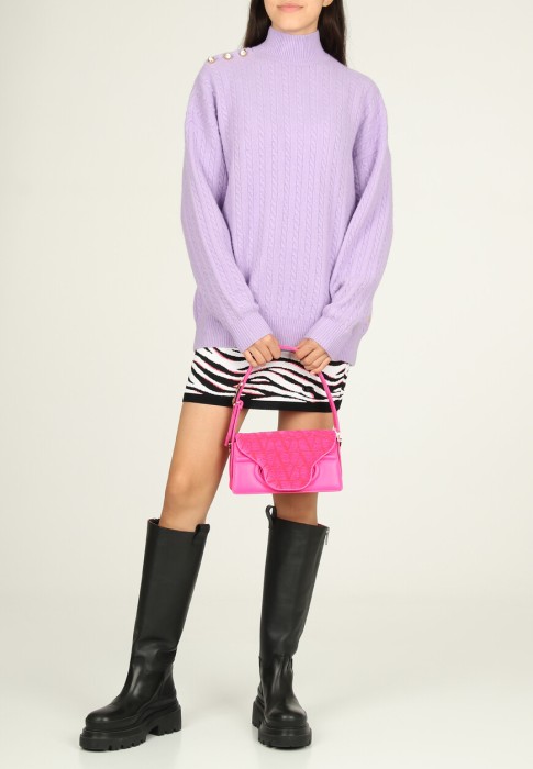 свитер  от бренда chiara ferragni вид слева