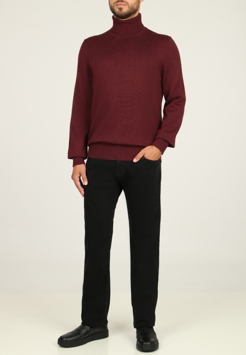 свитер  от бренда emporio armani вид слева