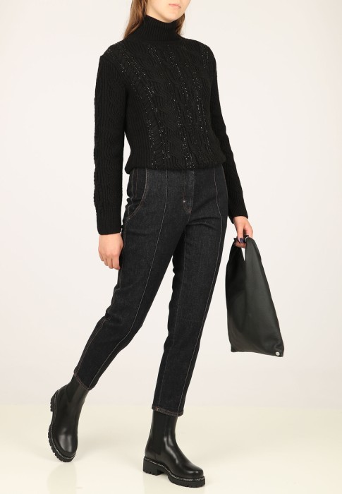 свитер  из италии вид сбоку