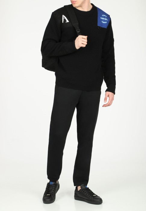 свитер  по цене 45430 руб вид справа