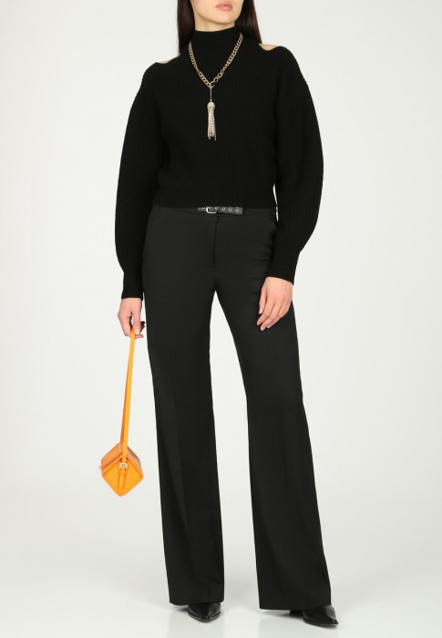 свитер  из франции вид сбоку