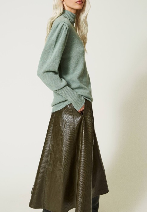 свитер  от бренда twinset milano вид слева