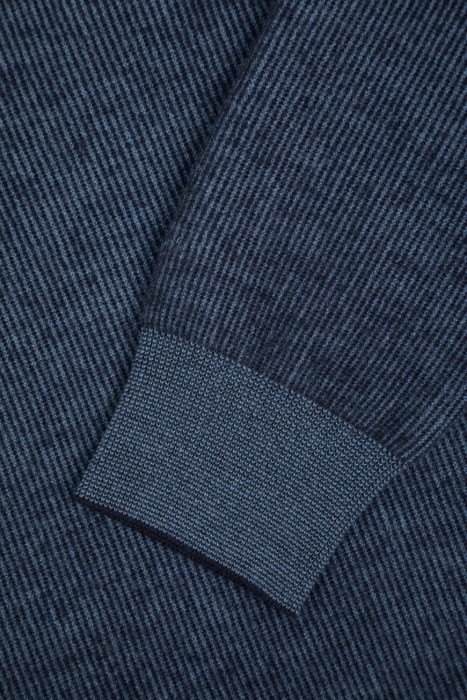 свитер  повседневного стиля с лицевой стороны