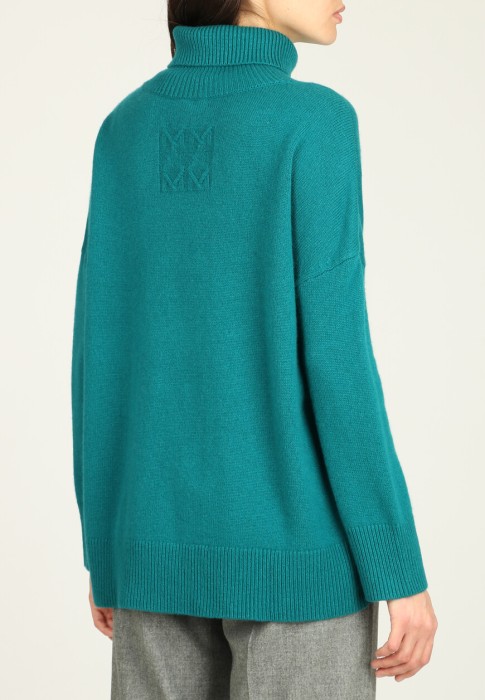 свитер  из италии вид сбоку