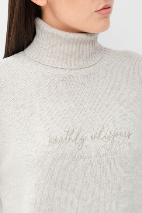 свитер  из италии вид сбоку