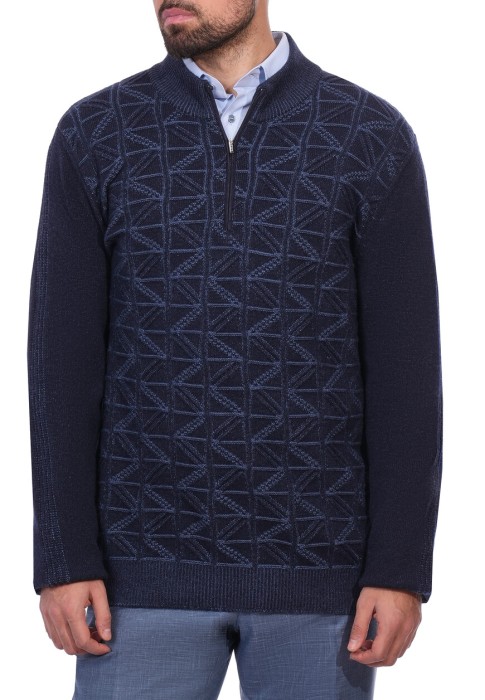 свитер  из италии вид сбоку