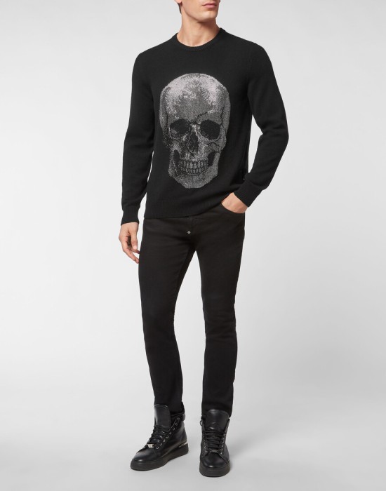 свитер  по цене 103235 руб вид справа