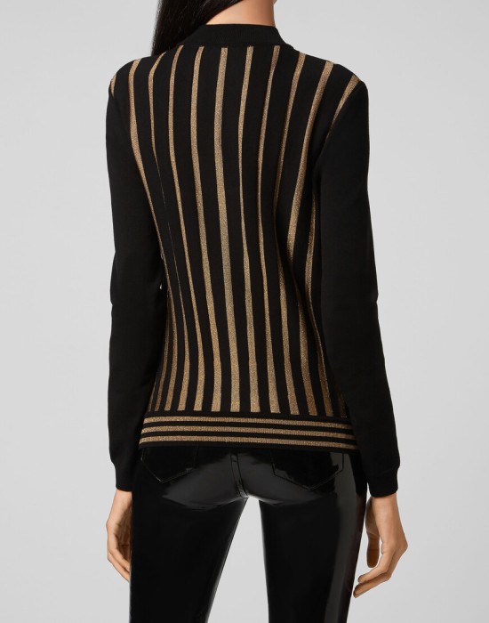 свитер  из америки вид сбоку