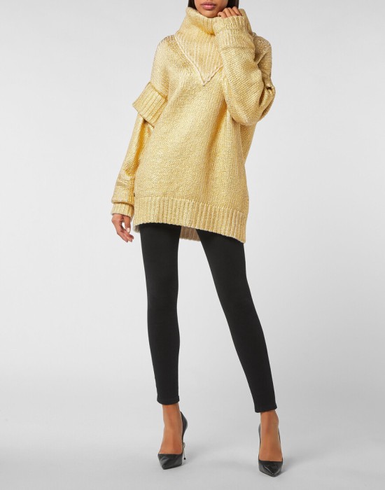 свитер  по цене 65636 руб вид справа