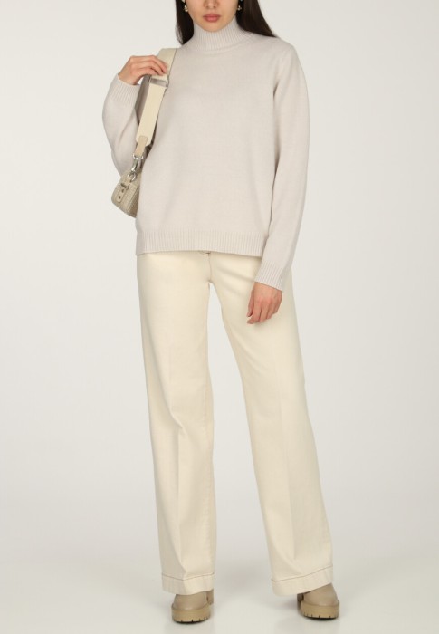 свитер  от бренда peserico easy вид слева