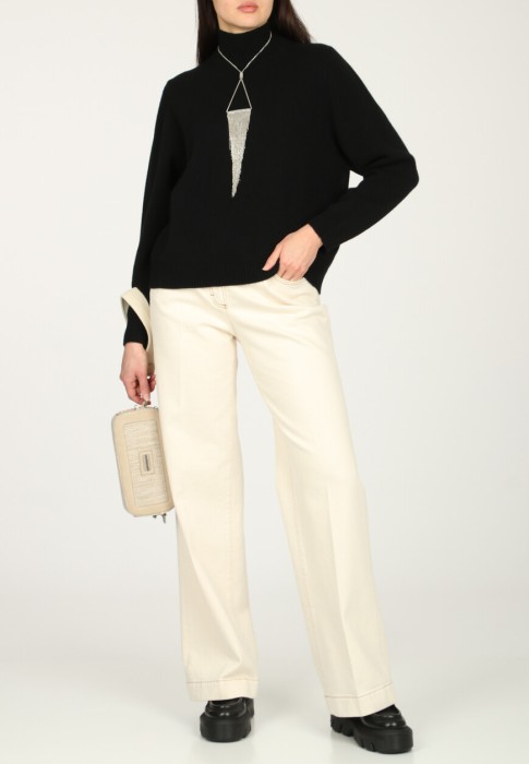 свитер  по цене 41565 руб вид справа