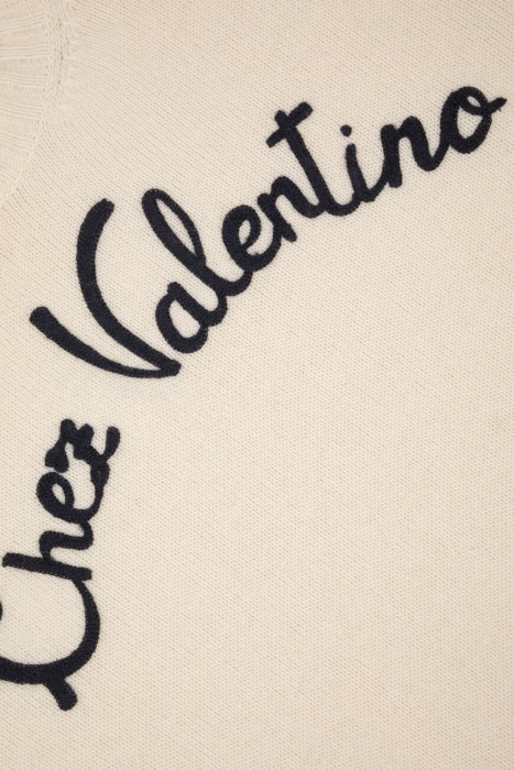 свитер  для взрослого возраста с изнаночной стороны