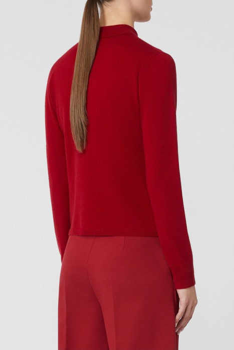 свитер  по цене 72000 руб вид справа