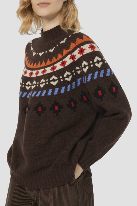 свитер  из италии вид сбоку