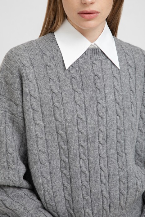 свитер  из франции вид сбоку