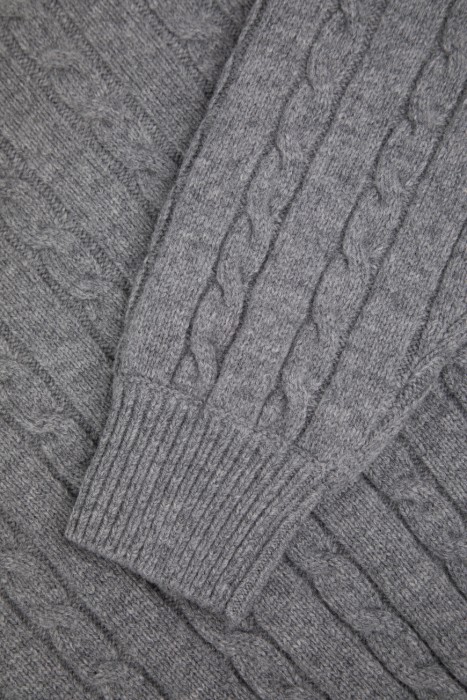 свитер  кэжуал стиля с лицевой стороны