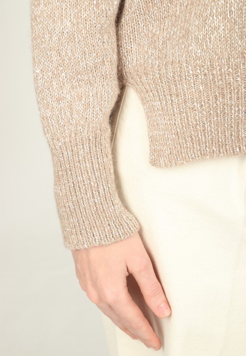 Продукция для женщин фото