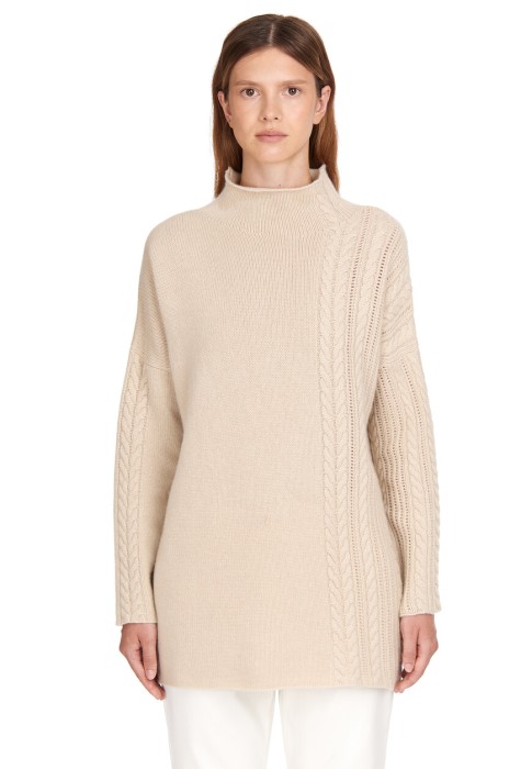 свитер  из италии вид сбоку