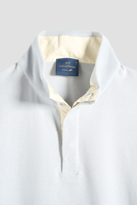 свитер  из италии вид сбоку