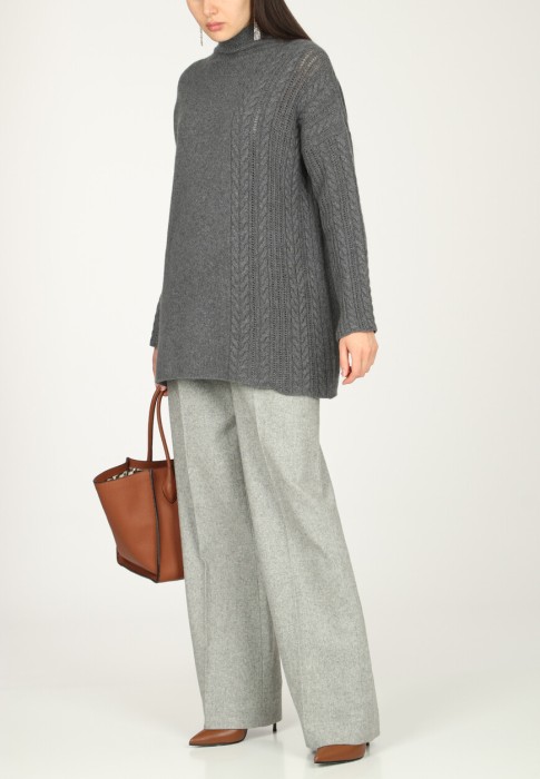 свитер  от бренда colombo вид слева