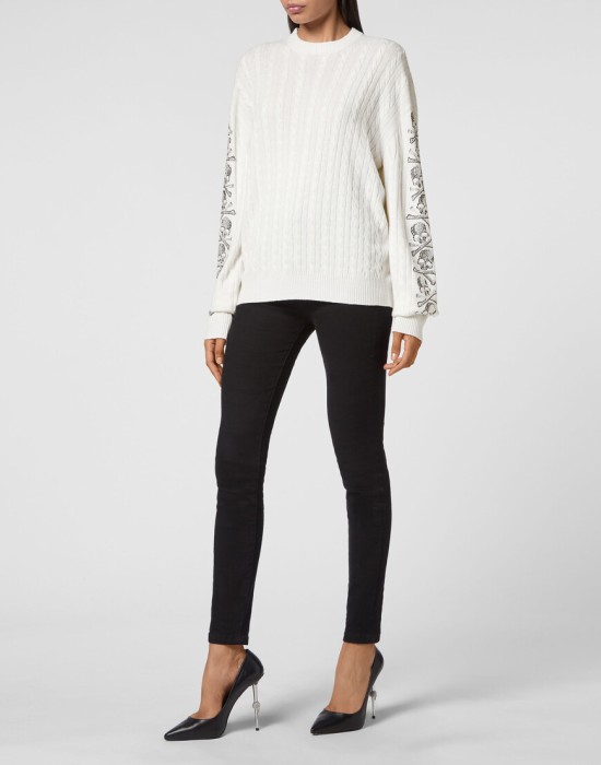 свитер  по цене 90440 руб вид справа