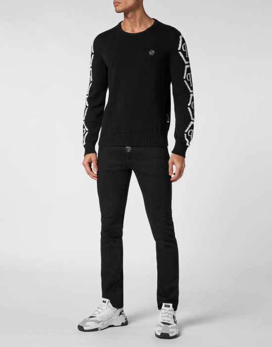 свитер  по цене 70351 руб вид справа