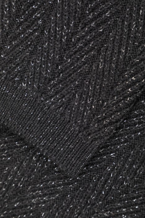 свитер  вид слева