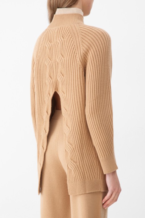 свитер  от бренда max mara вид слева