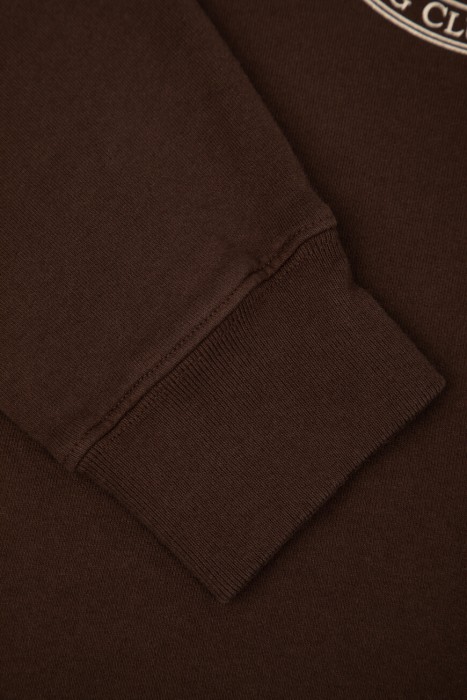 свитшот sporty rich спортивного стиля с лицевой стороны