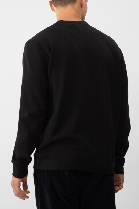 свитшот  от бренда paul&shark вид слева