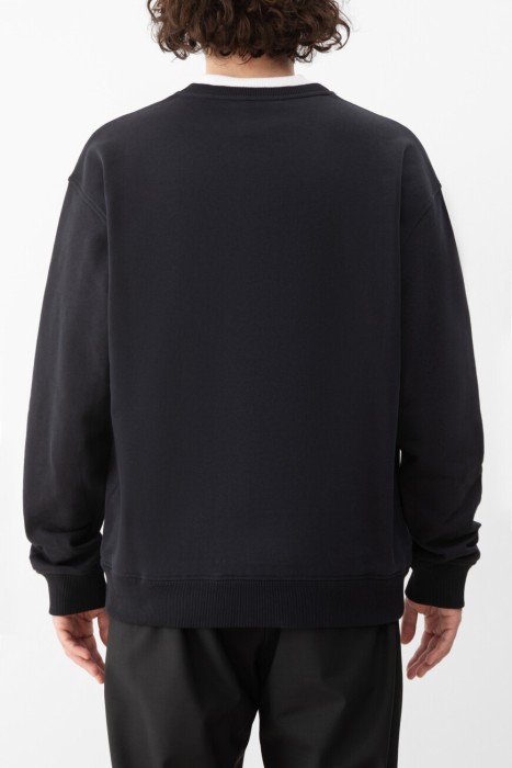 свитшот  от бренда dolce & gabbana вид слева