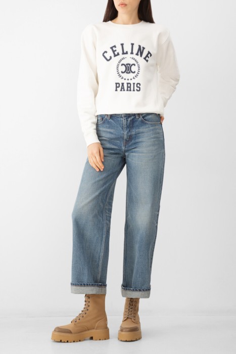 Товар белого цвета с внутренней стороны