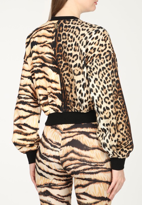 свитшот  из проверенных материалов спереди