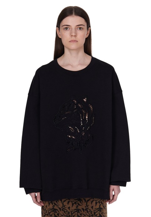 Товар черного цвета с внутренней стороны