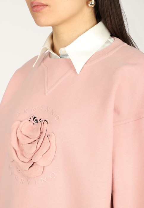 Товар розового цвета с внутренней стороны