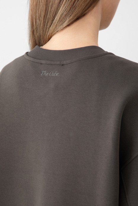 Товар зеленого цвета с внутренней стороны